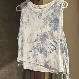 Lululemon Tank Top size Large